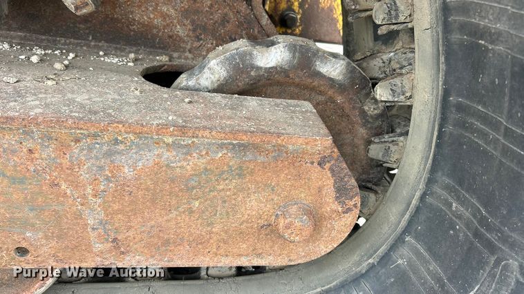 image for item FC5070 New Holland C190 skid steer loader