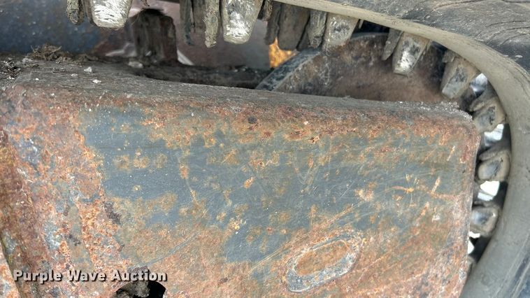 image for item FC5070 New Holland C190 skid steer loader