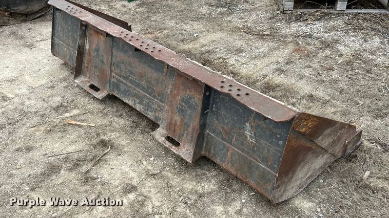 image for item FC5070 New Holland C190 skid steer loader