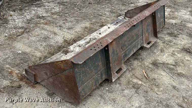 image for item FC5070 New Holland C190 skid steer loader