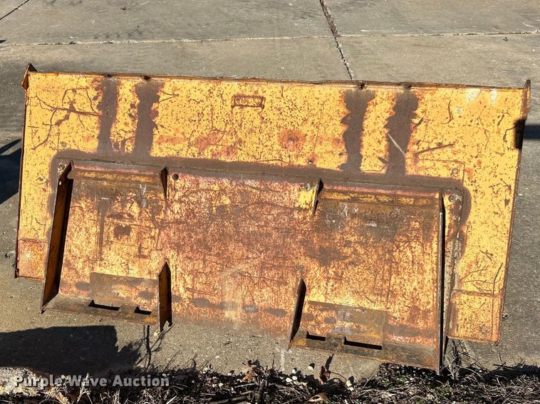 image for item FC5096 Skid steer bucket