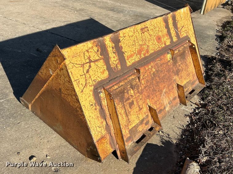 image for item FC5096 Skid steer bucket