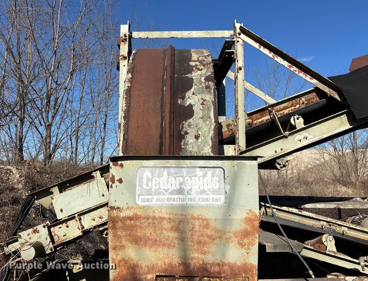 image for item FG0078 Cedarapids 4026 crushing plant