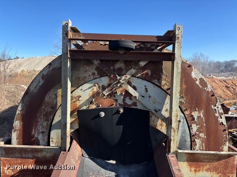 image for item FG0078 Cedarapids 4026 crushing plant