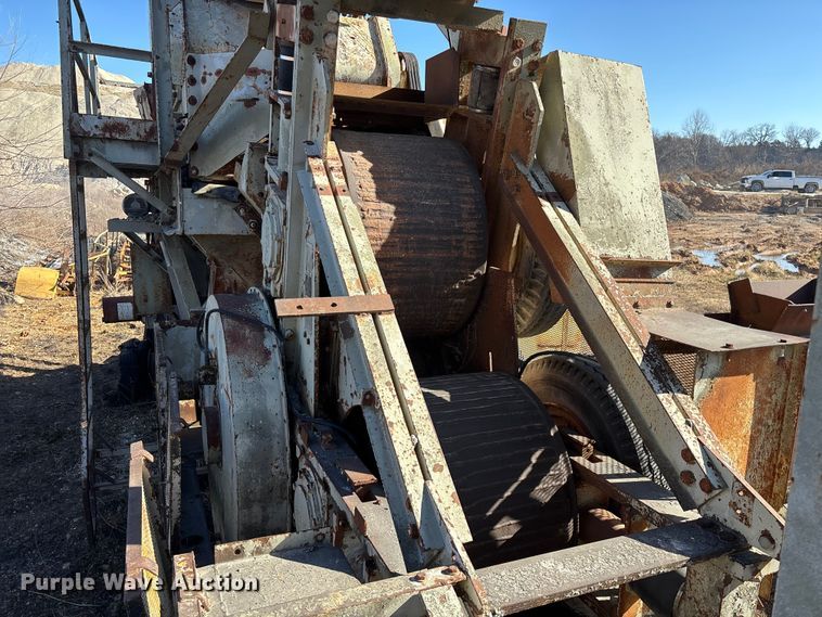 image for item FG0078 Cedarapids 4026 crushing plant