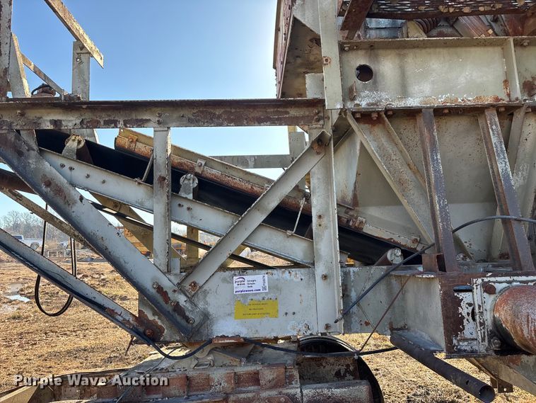 image for item FG0078 Cedarapids 4026 crushing plant