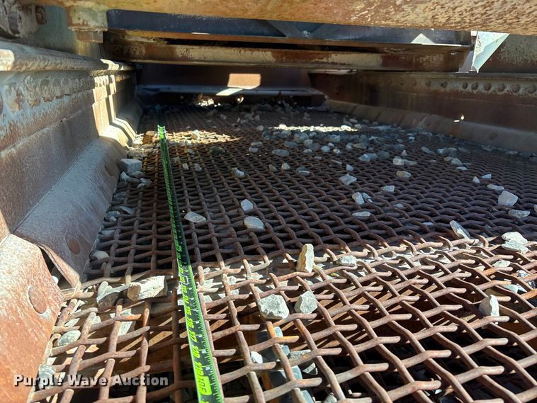 image for item FG0078 Cedarapids 4026 crushing plant