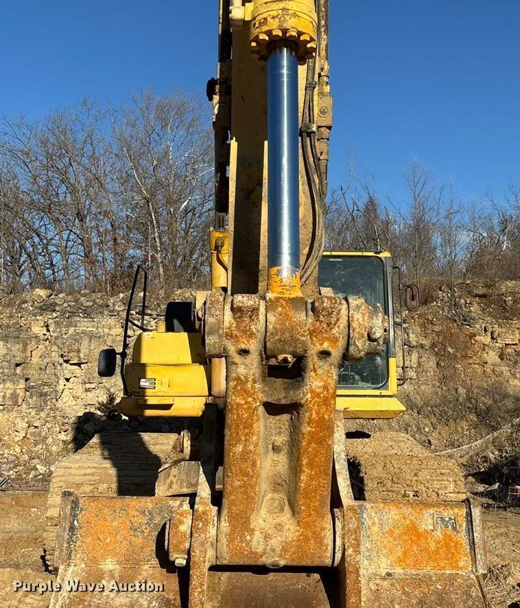 image for item FG0079 2006 Komatsu PC400LC-7E0 excavator