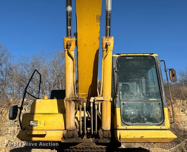 image for item FG0079 2006 Komatsu PC400LC-7E0 excavator