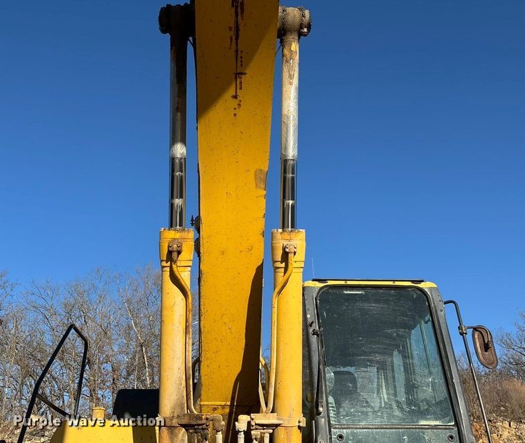 image for item FG0079 2006 Komatsu PC400LC-7E0 excavator