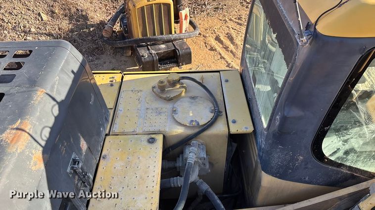 image for item FG0079 2006 Komatsu PC400LC-7E0 excavator