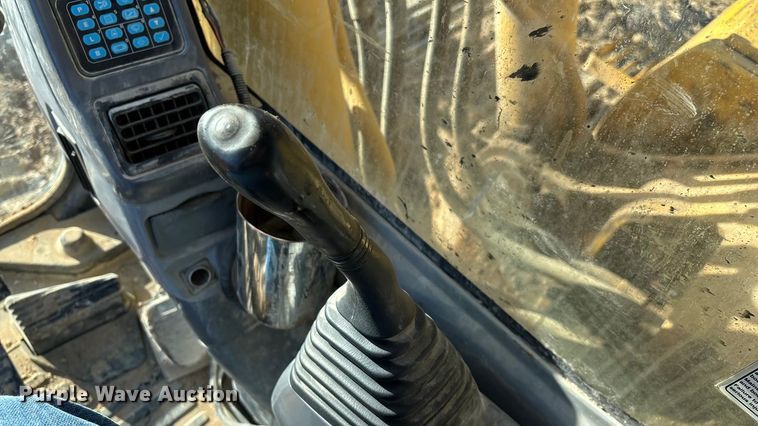 image for item FG0079 2006 Komatsu PC400LC-7E0 excavator