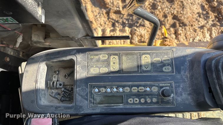 image for item FG0079 2006 Komatsu PC400LC-7E0 excavator
