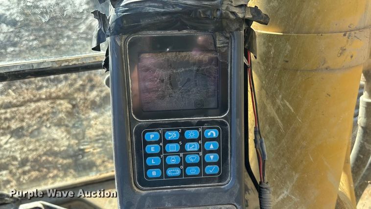 image for item FG0079 2006 Komatsu PC400LC-7E0 excavator