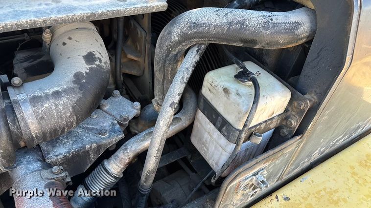 image for item FG0079 2006 Komatsu PC400LC-7E0 excavator