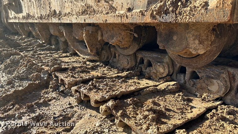 image for item FG0079 2006 Komatsu PC400LC-7E0 excavator