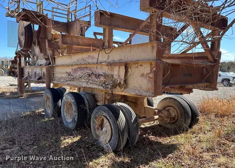 image for item FG0083 Pioneer 2854 jaw crusher