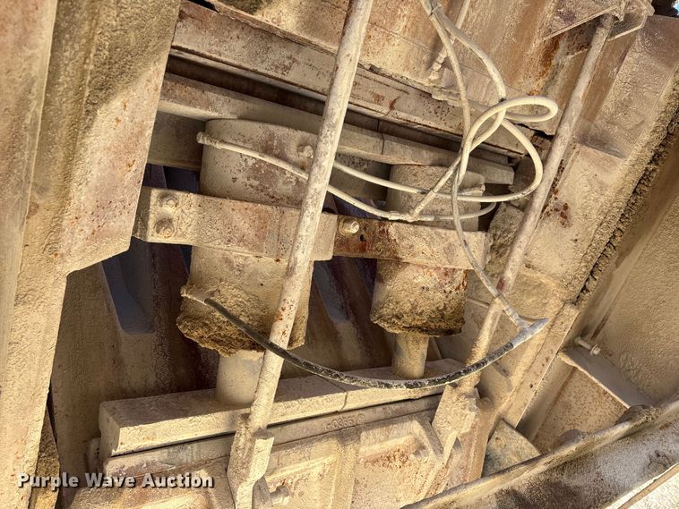 image for item FG0083 Pioneer 2854 jaw crusher