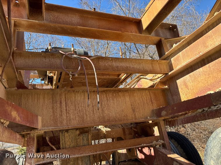 image for item FG0083 Pioneer 2854 jaw crusher