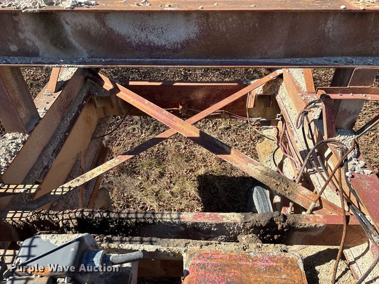 image for item FG0083 Pioneer 2854 jaw crusher