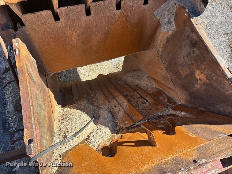 image for item FG0083 Pioneer 2854 jaw crusher