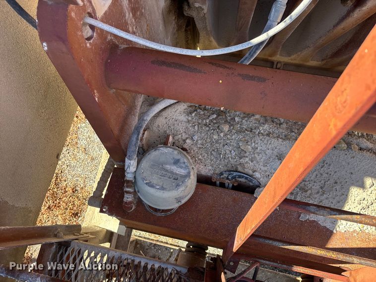 image for item FG0083 Pioneer 2854 jaw crusher