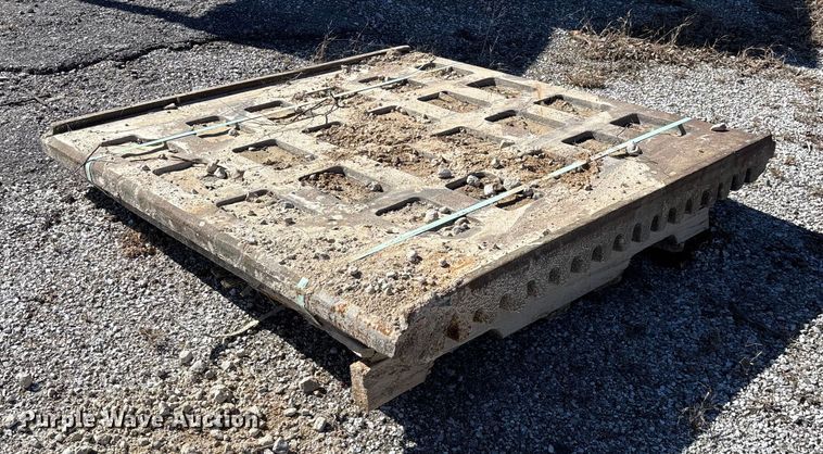 image for item FG0083 Pioneer 2854 jaw crusher