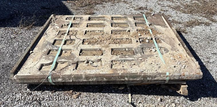 image for item FG0083 Pioneer 2854 jaw crusher