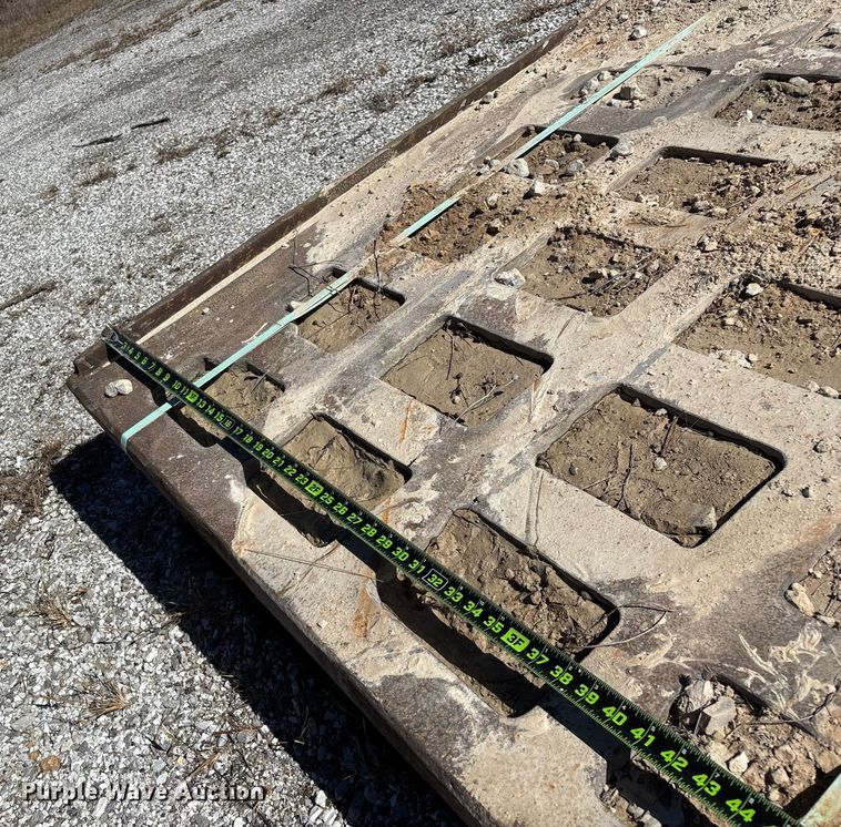 image for item FG0083 Pioneer 2854 jaw crusher