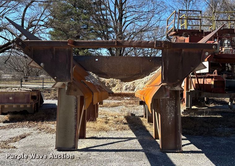 image for item FG0083 Pioneer 2854 jaw crusher