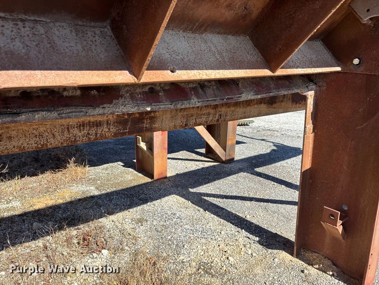 image for item FG0083 Pioneer 2854 jaw crusher