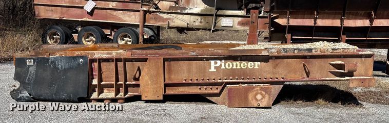 image for item FG0083 Pioneer 2854 jaw crusher