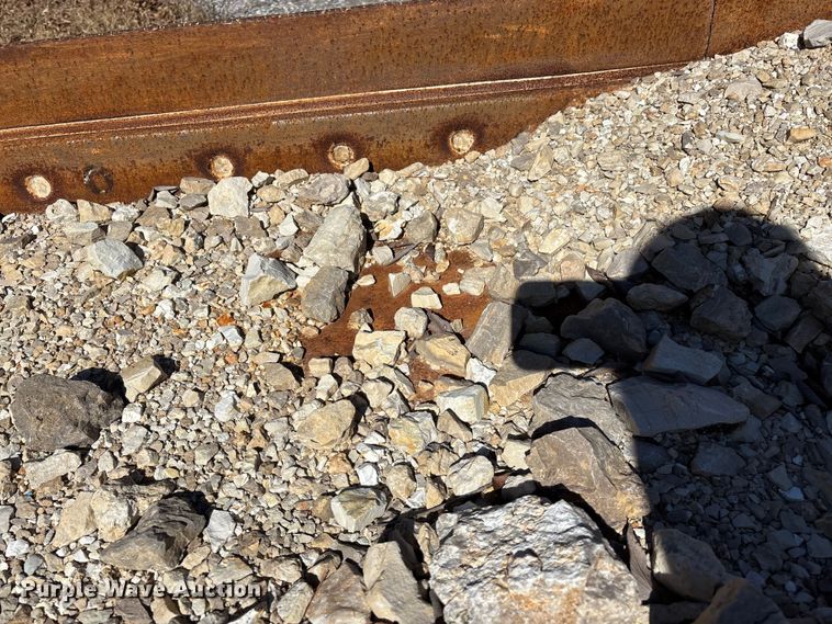 image for item FG0083 Pioneer 2854 jaw crusher