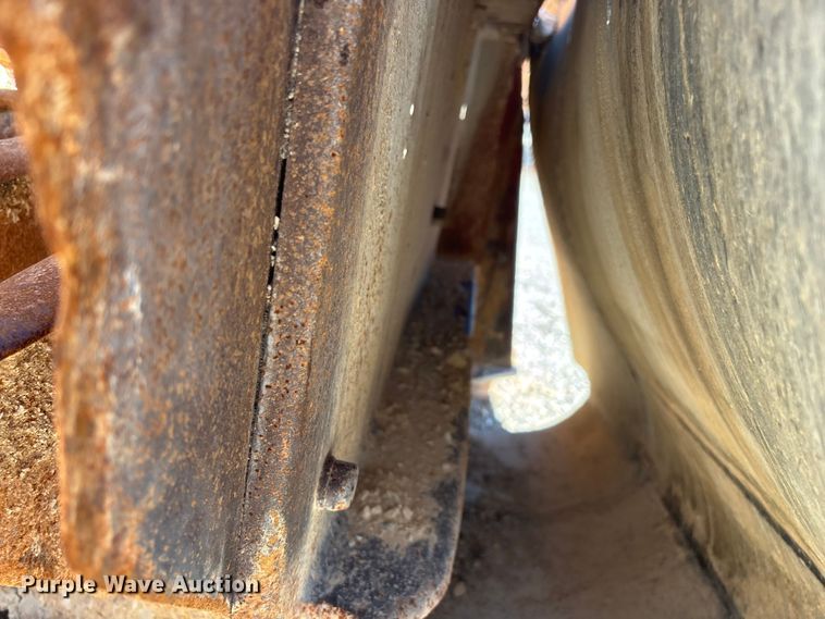 image for item FG0083 Pioneer 2854 jaw crusher