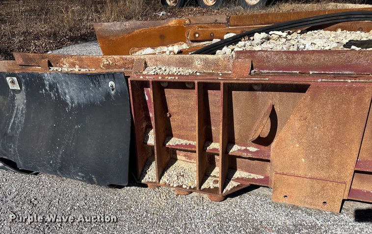 image for item FG0083 Pioneer 2854 jaw crusher