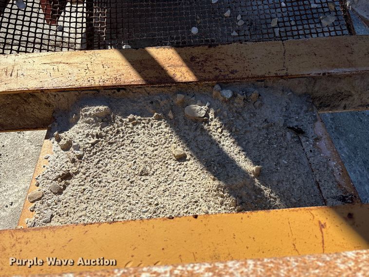 image for item FG0085 Allis Mineral Systems 6x16 TDST screening plant