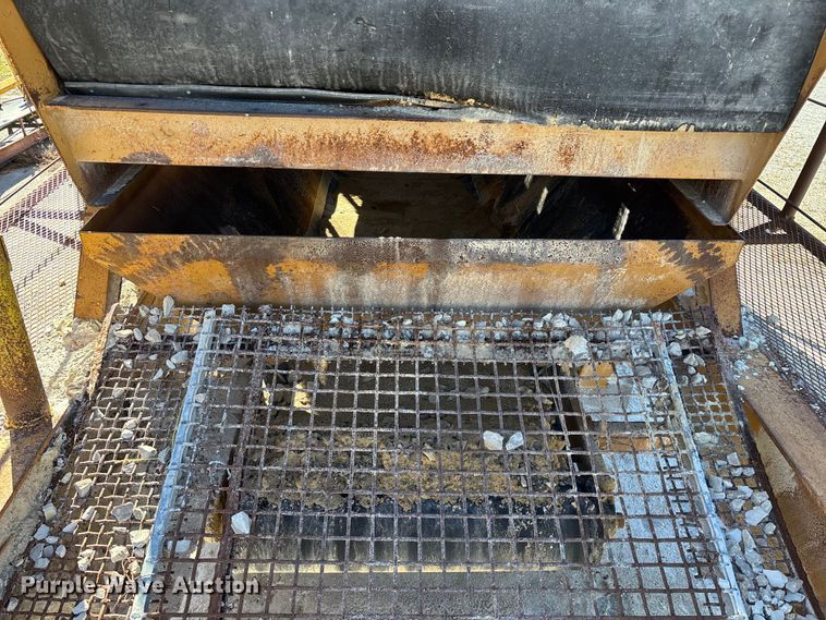 image for item FG0085 Allis Mineral Systems 6x16 TDST screening plant