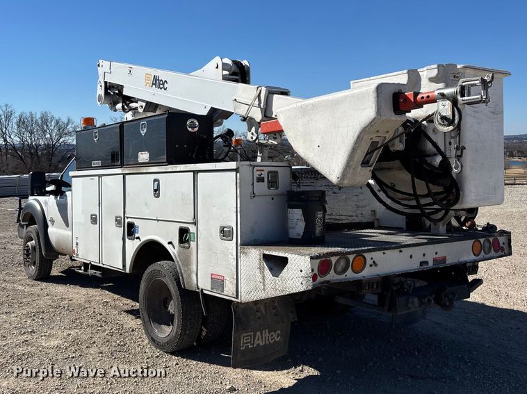image for item FG0094 2016 Ford F550 bucket truck