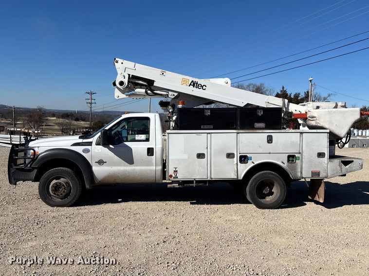 image for item FG0094 2016 Ford F550 bucket truck