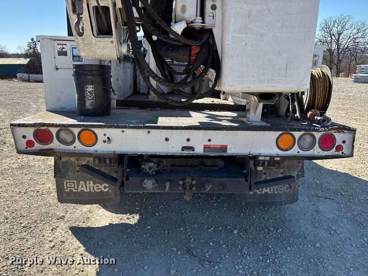 image for item FG0094 2016 Ford F550 bucket truck