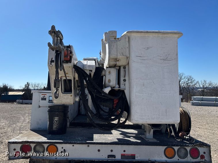 image for item FG0094 2016 Ford F550 bucket truck