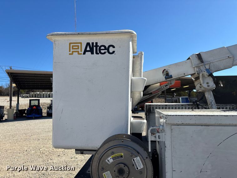 image for item FG0094 2016 Ford F550 bucket truck