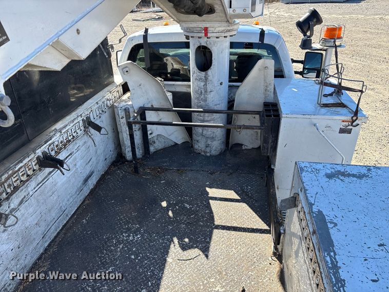 image for item FG0094 2016 Ford F550 bucket truck