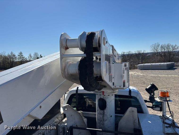 image for item FG0094 2016 Ford F550 bucket truck