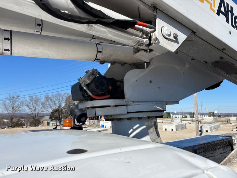 image for item FG0094 2016 Ford F550 bucket truck