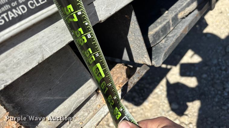 image for item FG0094 2016 Ford F550 bucket truck