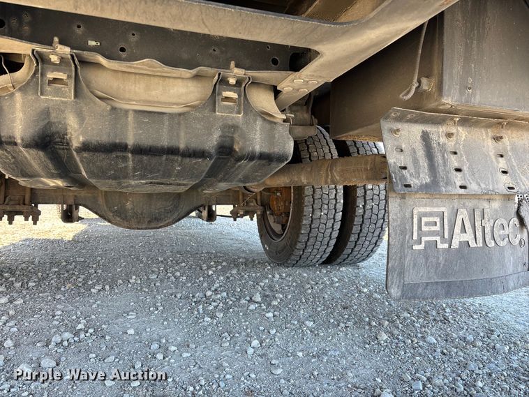 image for item FG0094 2016 Ford F550 bucket truck
