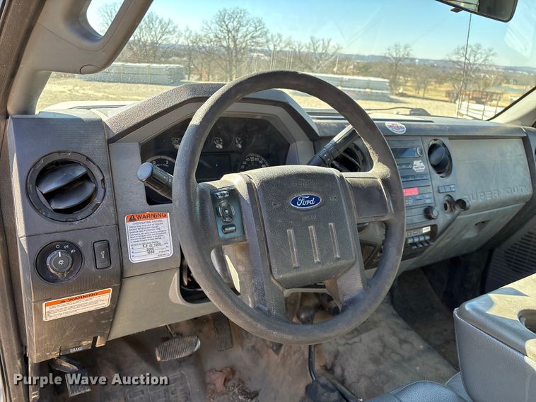 image for item FG0094 2016 Ford F550 bucket truck