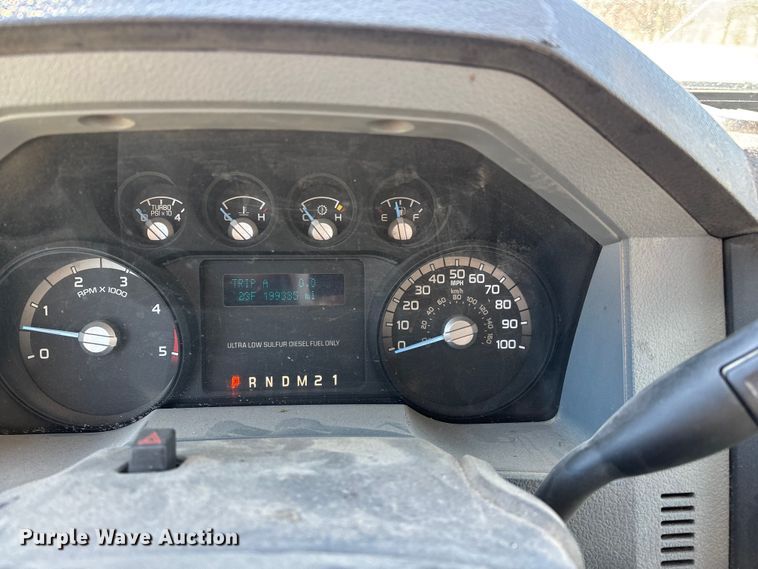 image for item FG0094 2016 Ford F550 bucket truck