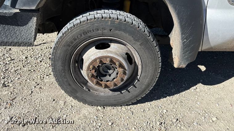 image for item FG0094 2016 Ford F550 bucket truck